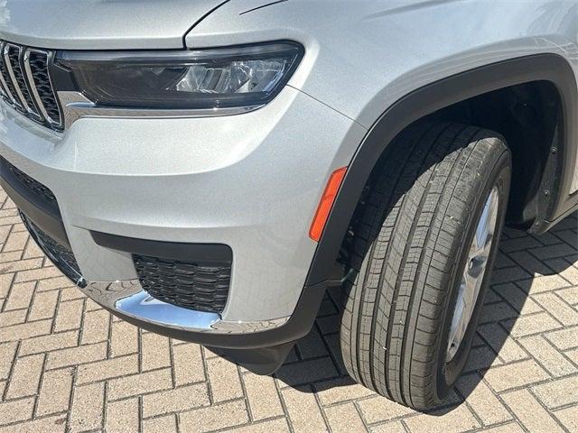 2025 Jeep Grand Cherokee GRAND CHEROKEE L LAREDO 4X4