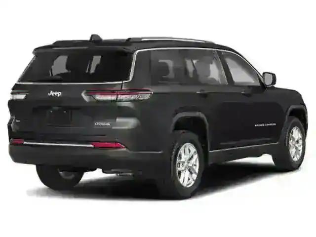 2025 Jeep Grand Cherokee GRAND CHEROKEE L LAREDO X 4X4