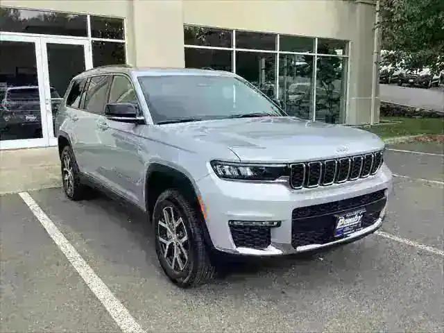 2025 Jeep Grand Cherokee GRAND CHEROKEE L LIMITED 4X4