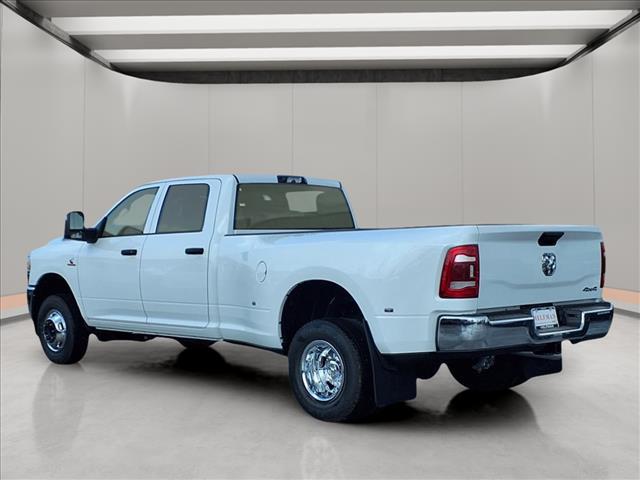 2024 RAM Ram 3500 RAM 3500 TRADESMAN CREW CAB 4X4 8 BOX