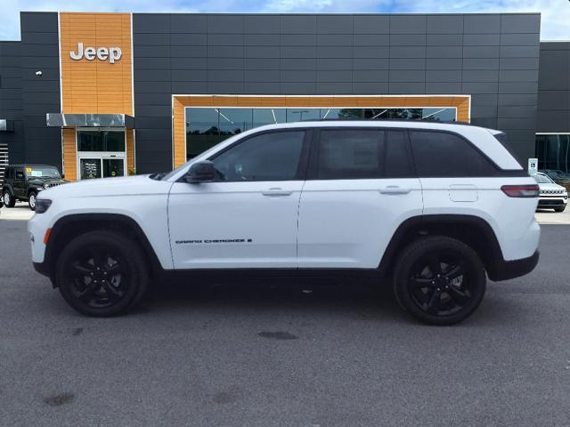 2025 Jeep Grand Cherokee GRAND CHEROKEE ALTITUDE 4X4