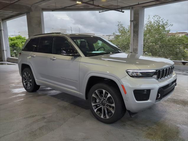 2025 Jeep Grand Cherokee GRAND CHEROKEE OVERLAND 4X4