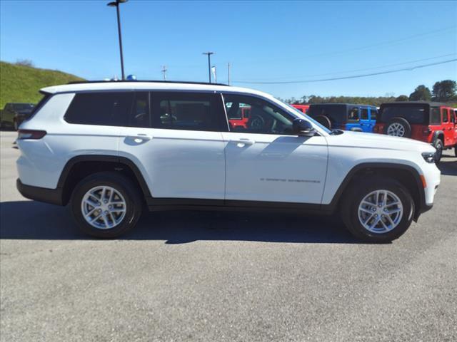 2025 Jeep Grand Cherokee GRAND CHEROKEE L LAREDO X 4X4