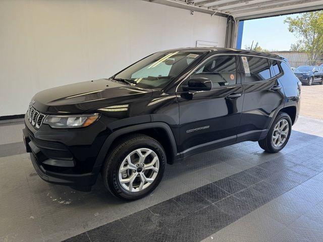 2025 Jeep Compass COMPASS SPORT 4X4