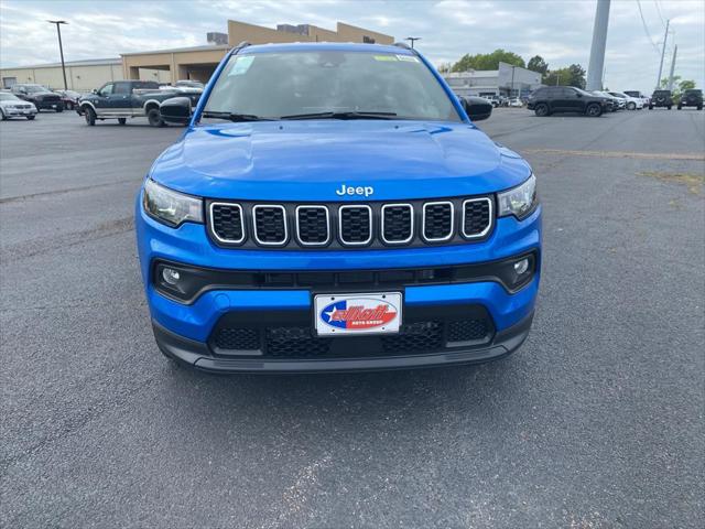 2024 Jeep Compass COMPASS LATITUDE 4X4