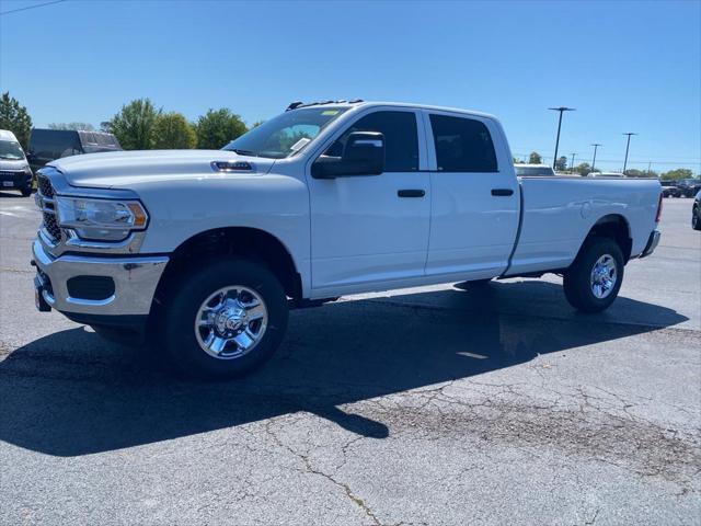 2024 RAM Ram 2500 RAM 2500 TRADESMAN CREW CAB 4X4 8 BOX