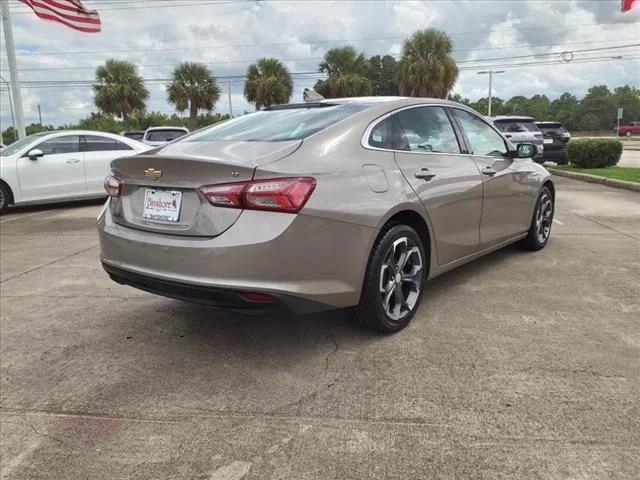 2022 Chevrolet Malibu FWD LT