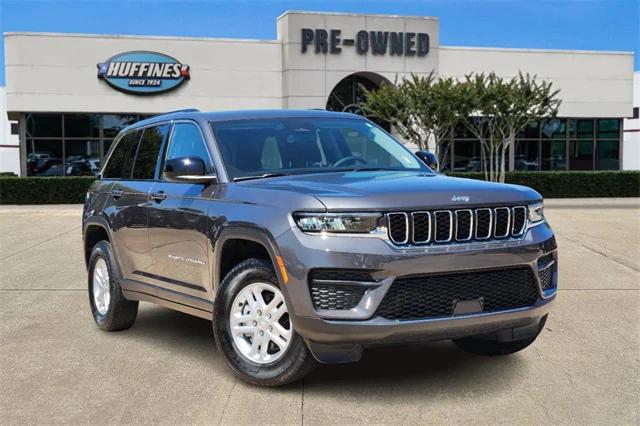 2023 Jeep Grand Cherokee Laredo 4x4