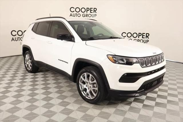 2022 Jeep Compass Latitude Lux 4x4