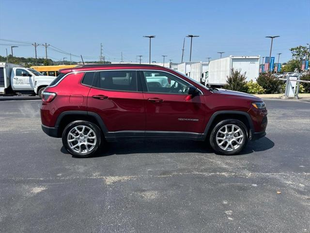 2022 Jeep Compass Latitude Lux 4x4