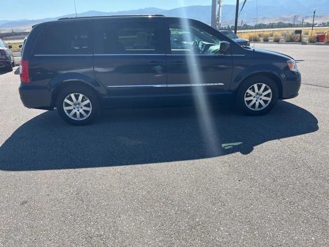 2015 Chrysler Town and Country Touring