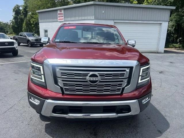 2023 Nissan TITAN Crew Cab Platinum Reserve 4x4