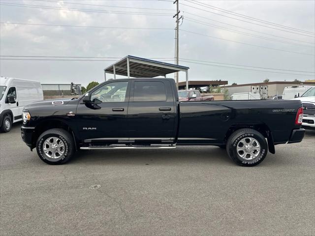 2022 RAM 3500 Big Horn Crew Cab 4x4 8 Box