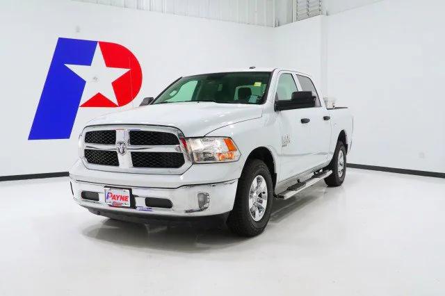 2023 RAM Ram 1500 Classic RAM 1500 CLASSIC TRADESMAN CREW CAB 4X4 57 BOX