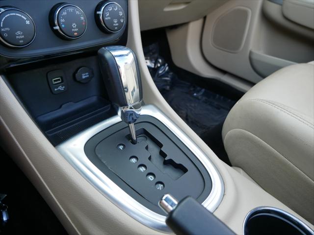 2011 Chrysler 200 Limited