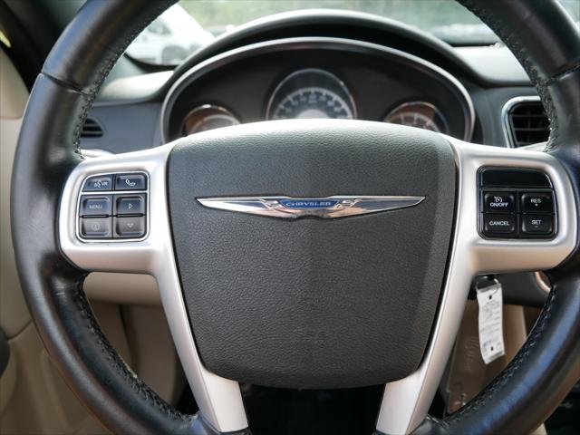 2011 Chrysler 200 Limited