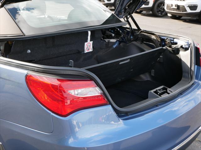 2011 Chrysler 200 Limited