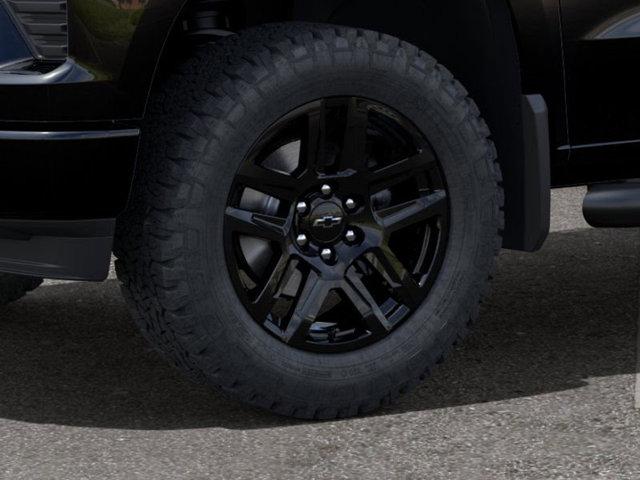 2024 Chevrolet Silverado 1500 4WD Double Cab Standard Bed Custom