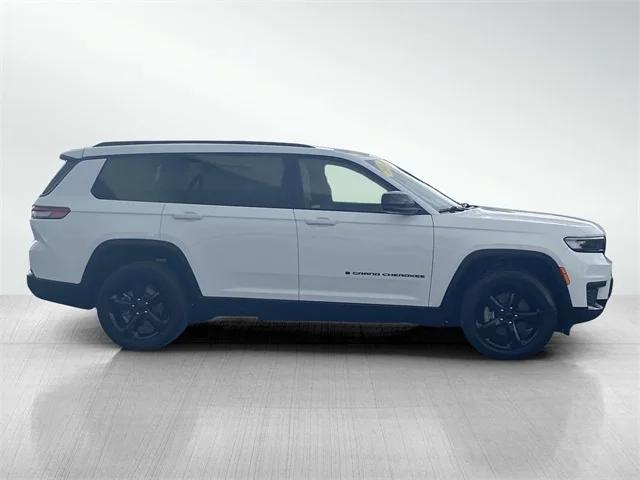 2023 Jeep Grand Cherokee L Altitude 4x4