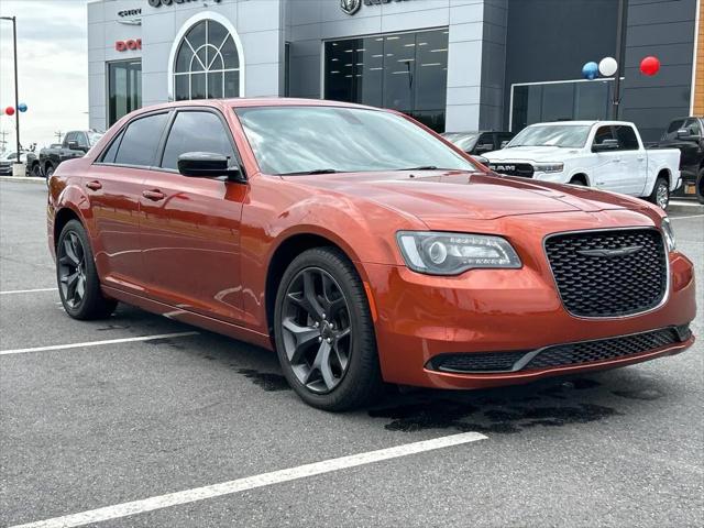 2020 Chrysler 300 Touring