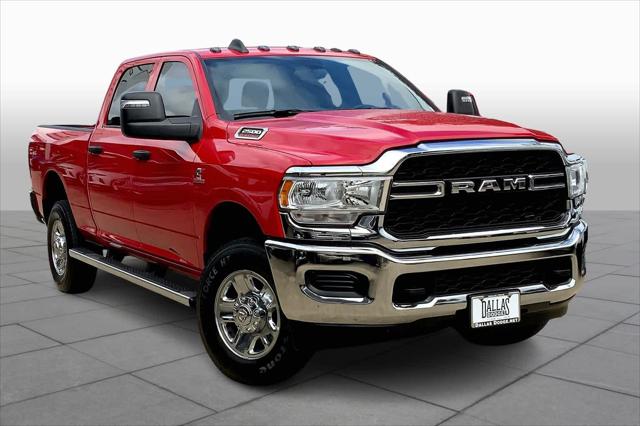 2024 RAM 2500 Tradesman Crew Cab 4x4 64 Box