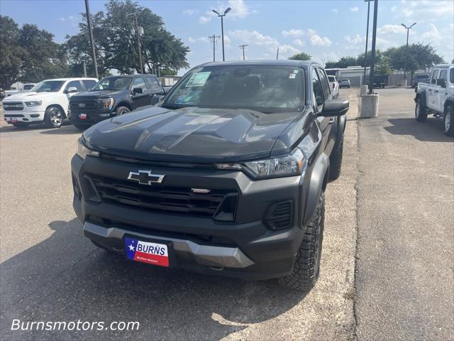 2023 Chevrolet Colorado 4WD Crew Cab Short Box Trail Boss