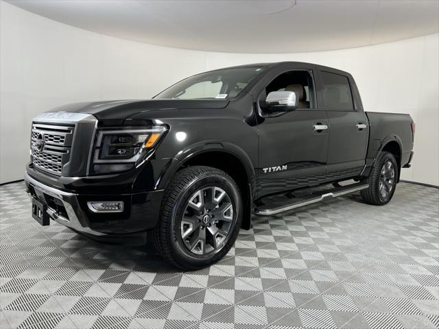 2023 Nissan TITAN Crew Cab Platinum Reserve 4x4