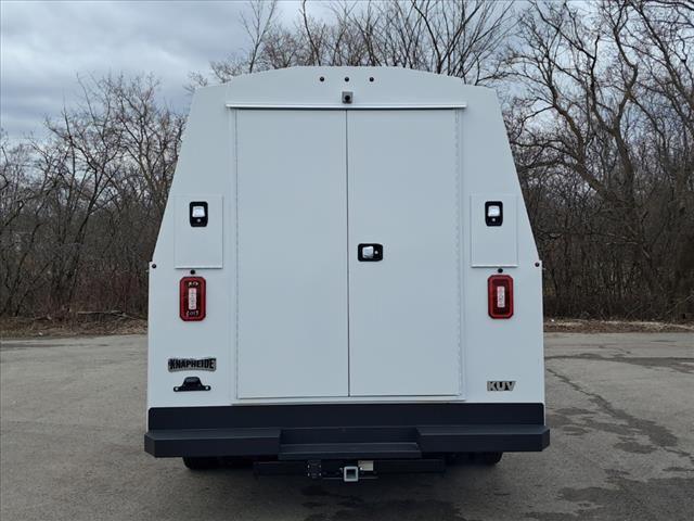 2025 Ford E-350 Cutaway 2025 FORD E-350 CUTAWAY CHASSIS 2DR 138 WB HD
