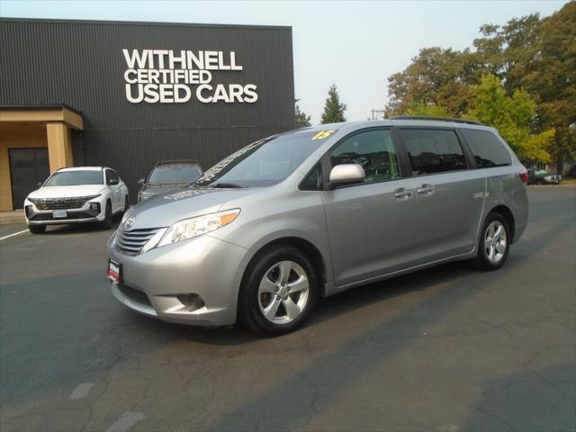 2015 Toyota Sienna