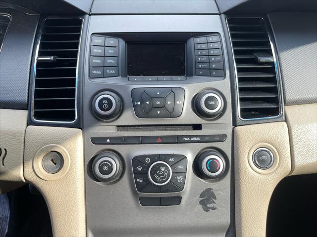 2013 Ford Taurus SE