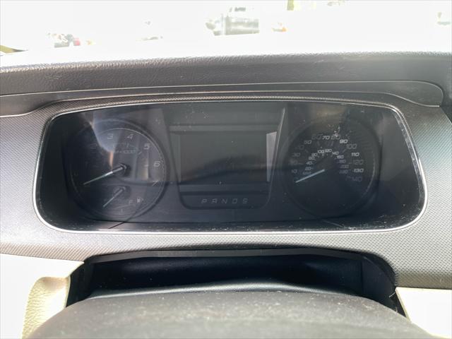 2013 Ford Taurus SE