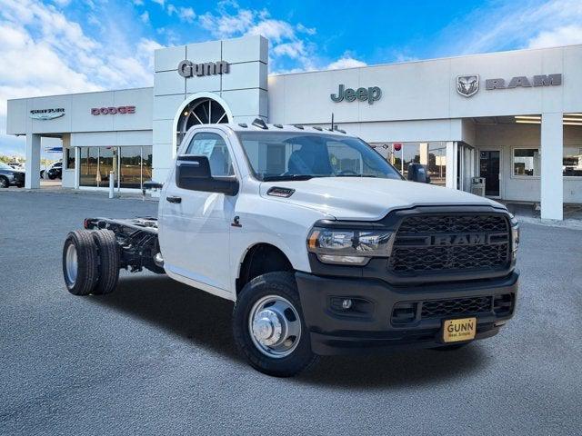 2024 RAM Ram 3500 Chassis Cab RAM 3500 TRADESMAN CHASSIS REGULAR CAB 4X2 84 CA