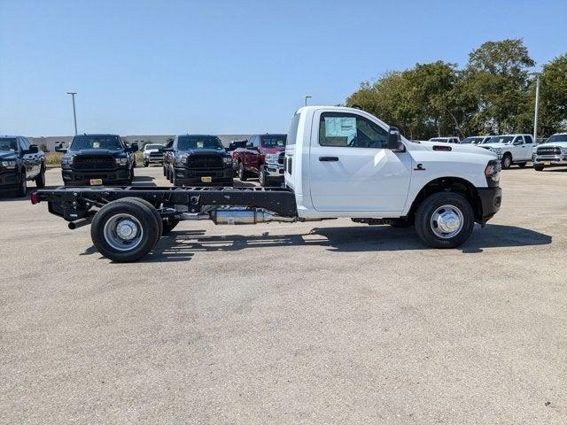 2024 RAM Ram 3500 Chassis Cab RAM 3500 TRADESMAN CHASSIS REGULAR CAB 4X2 84 CA