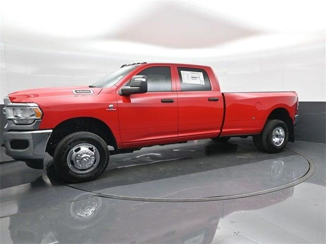 2024 RAM Ram 3500 RAM 3500 TRADESMAN CREW CAB 4X4 8 BOX