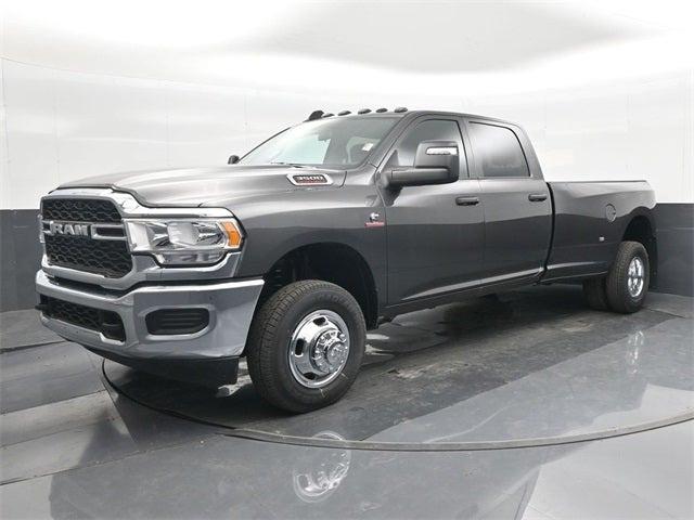 2024 RAM Ram 3500 RAM 3500 TRADESMAN CREW CAB 4X4 8 BOX