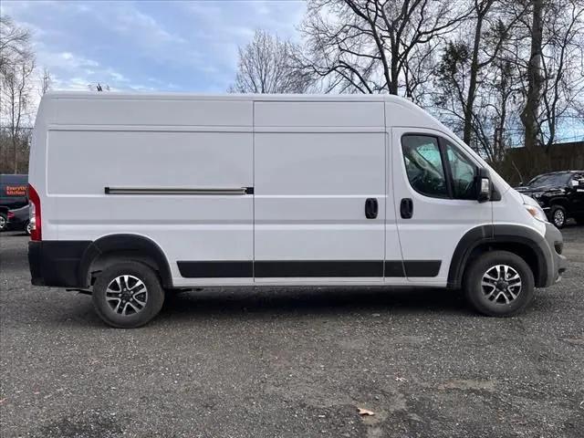 2025 RAM Ram ProMaster RAM PROMASTER 3500 SLT CARGO VAN HIGH ROOF 159 WB