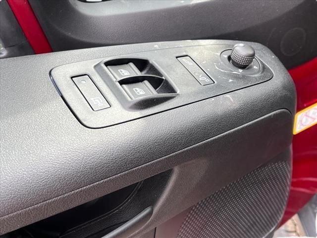 2025 Ram ProMaster Cargo Van SLT Low Roof 136" WB
