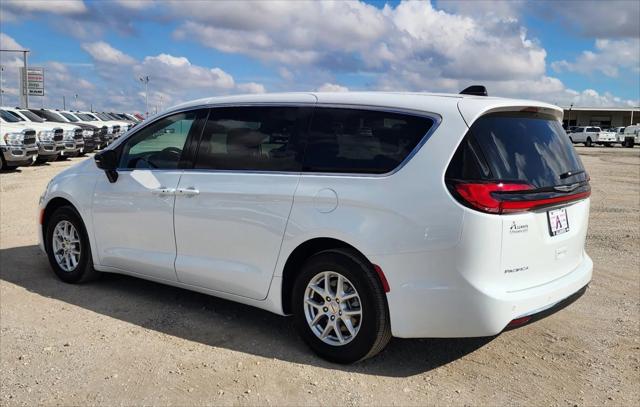 2025 Chrysler Pacifica PACIFICA SELECT