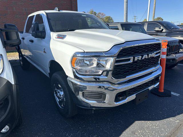 2024 RAM Ram 2500 RAM 2500 TRADESMAN CREW CAB 4X4 64 BOX