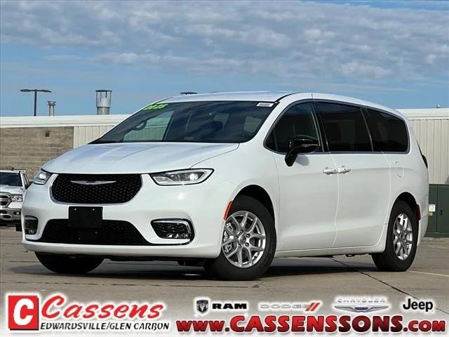 2025 Chrysler Pacifica PACIFICA SELECT