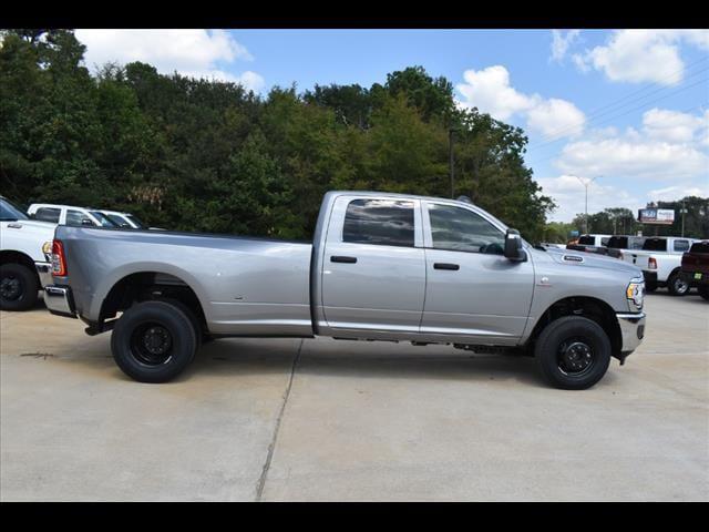 2024 RAM Ram 3500 RAM 3500 TRADESMAN CREW CAB 4X4 8 BOX