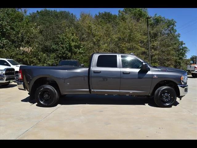 2024 RAM Ram 3500 RAM 3500 TRADESMAN CREW CAB 4X4 8 BOX