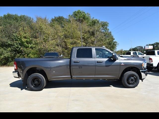 2024 RAM Ram 3500 RAM 3500 TRADESMAN CREW CAB 4X4 8 BOX