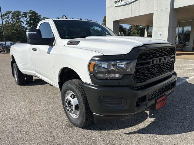 2024 RAM Ram 3500 RAM 3500 TRADESMAN REGULAR CAB 4X4 8 BOX