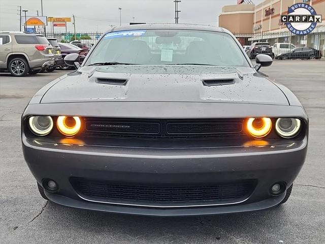 2018 Dodge Challenger SXT Plus