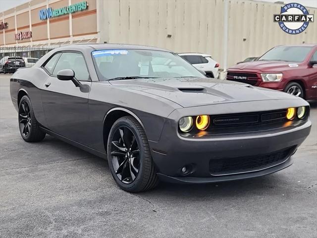 2018 Dodge Challenger SXT Plus