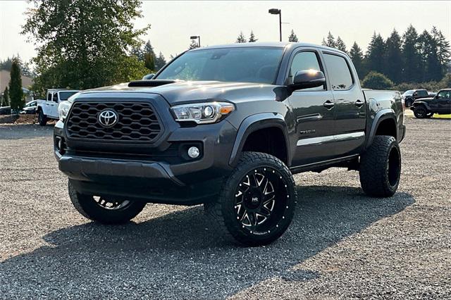 2020 Toyota Tacoma TRD Sport