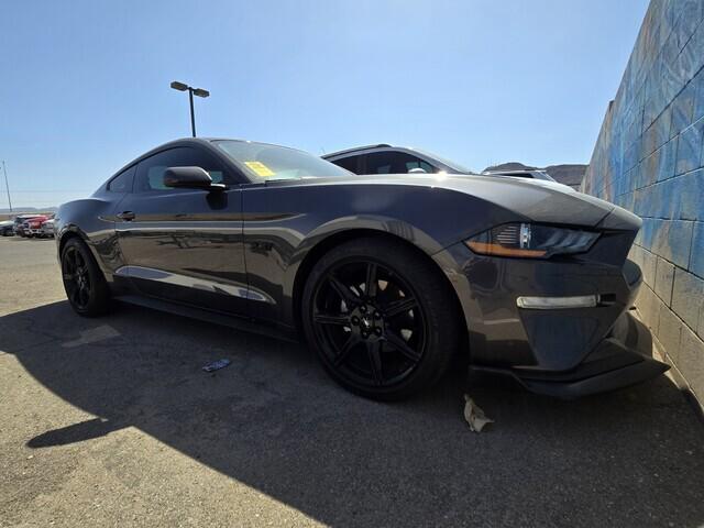 2020 Ford Mustang EcoBoost Fastback