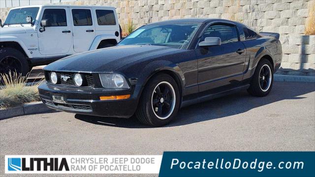 2008 Ford Mustang V6 Deluxe