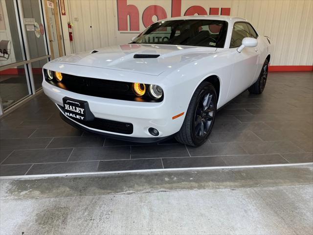 2021 Dodge Challenger SXT AWD